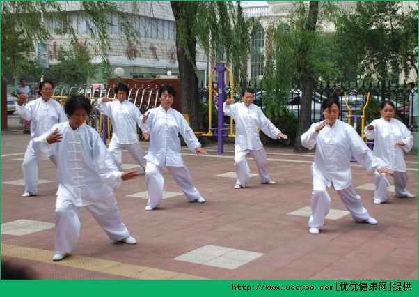 練太極過(guò)量有什么害處？練太極拳的副作用(2)