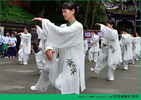 太極拳能治療冠心病嗎？太極拳能練好冠心病嗎？(1)