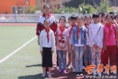 10歲女孩身高1.72米，為什么有的人長的很高？[多圖]