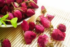 玫瑰花茶晚上能喝嗎？玫瑰花茶晚上喝有什么好處？[圖]