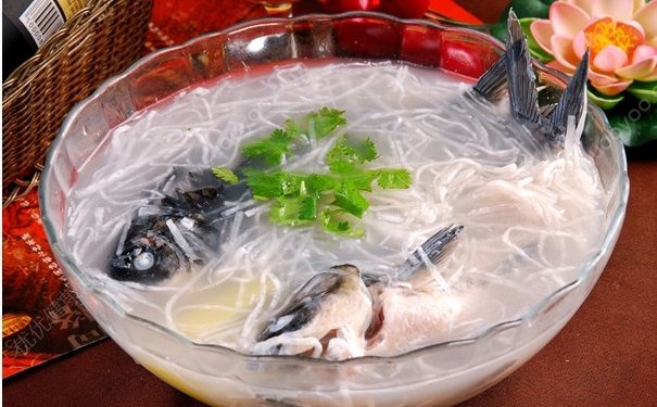 鯽魚(yú)湯能下奶嗎？吃什么可以下奶呢？(1)